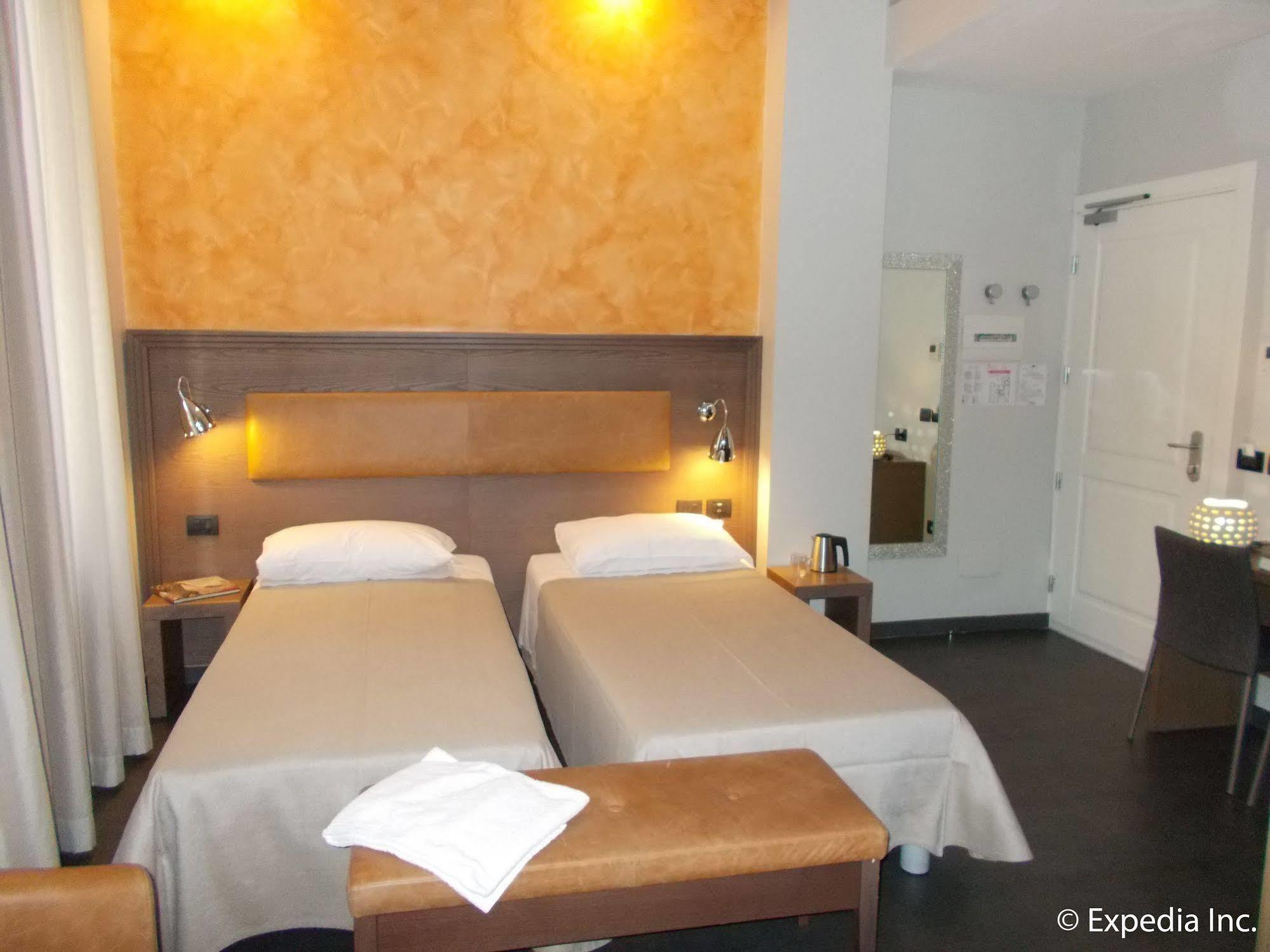 Hotel Biocity 3*